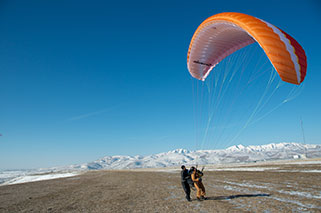 Paragliding Holland: Professionele Paragliding Opleidingen