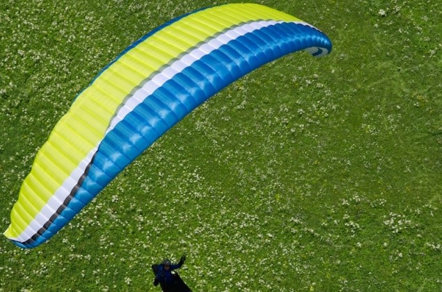 Paragliding Holland: Professionele Paragliding Opleidingen